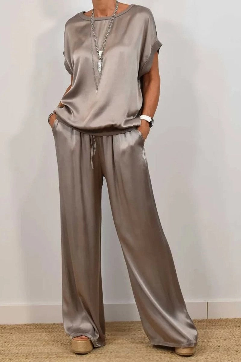 Ensemble Deux Pièces Élégant En Satin