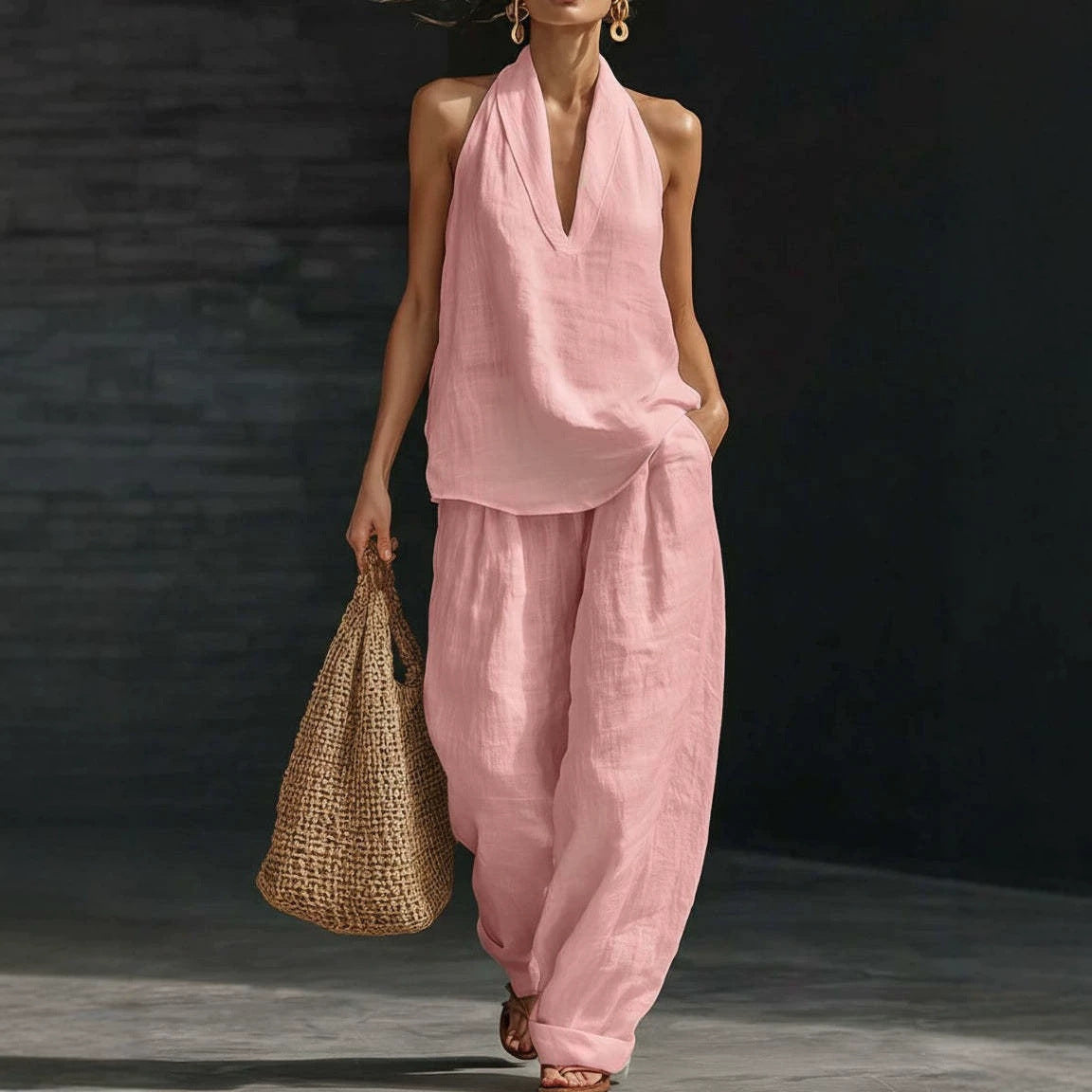 Big size suit with V-neck and strap around the neck