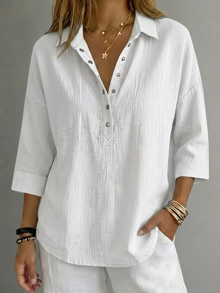 Loose-fitting, stylish, solid color, casual three-quarter sleeve shirt