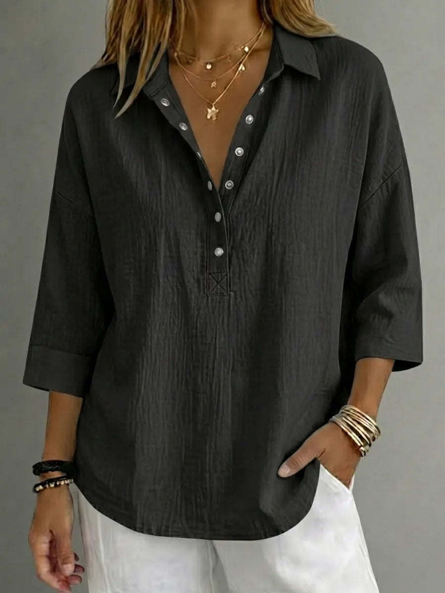 Loose-fitting, stylish, solid color, casual three-quarter sleeve shirt