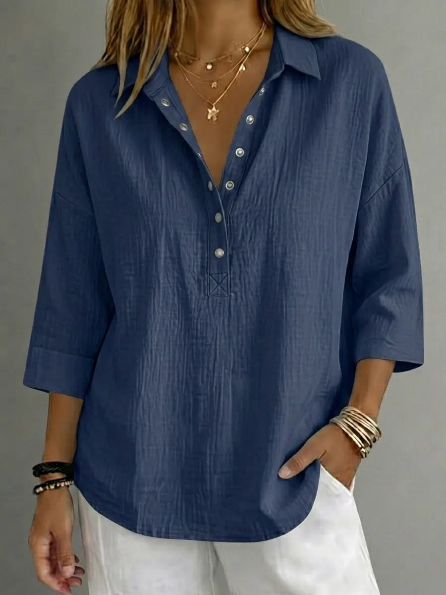 Loose-fitting, stylish, solid color, casual three-quarter sleeve shirt